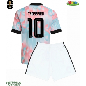 Belgien Leandro Trossard #10 Bortaställ Barn VM 2026 Kortärmad (+ Korta byxor)